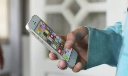 Apple iPhone 4S Versus HTC One X Features Comparison